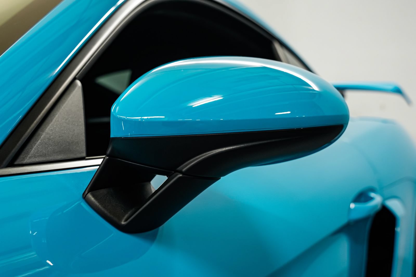 Used 2021 Porsche 718 Cayman GT4 RWD image 29