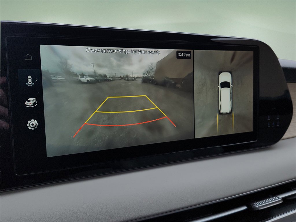 Used 2023 Hyundai Palisade Limited w/ Cargo Package image 24