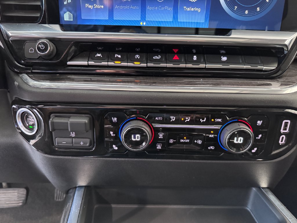 Certified 2025 Chevrolet Silverado 1500 LTZ w/ LTZ Premium Package AWD/4WD image 18