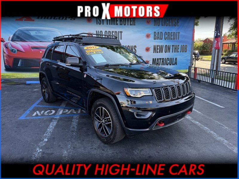 Used 2017 Jeep Grand Cherokee Trailhawk w/ Trailhawk Luxury Group