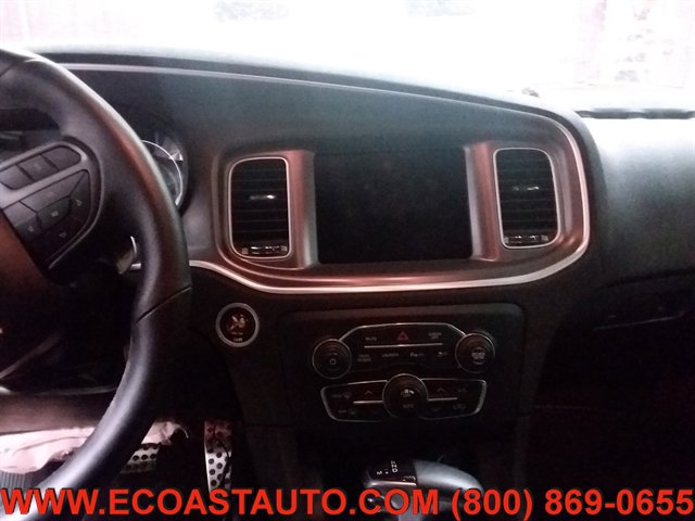 Used 2020 Dodge Charger Scat Pack RWD image 11