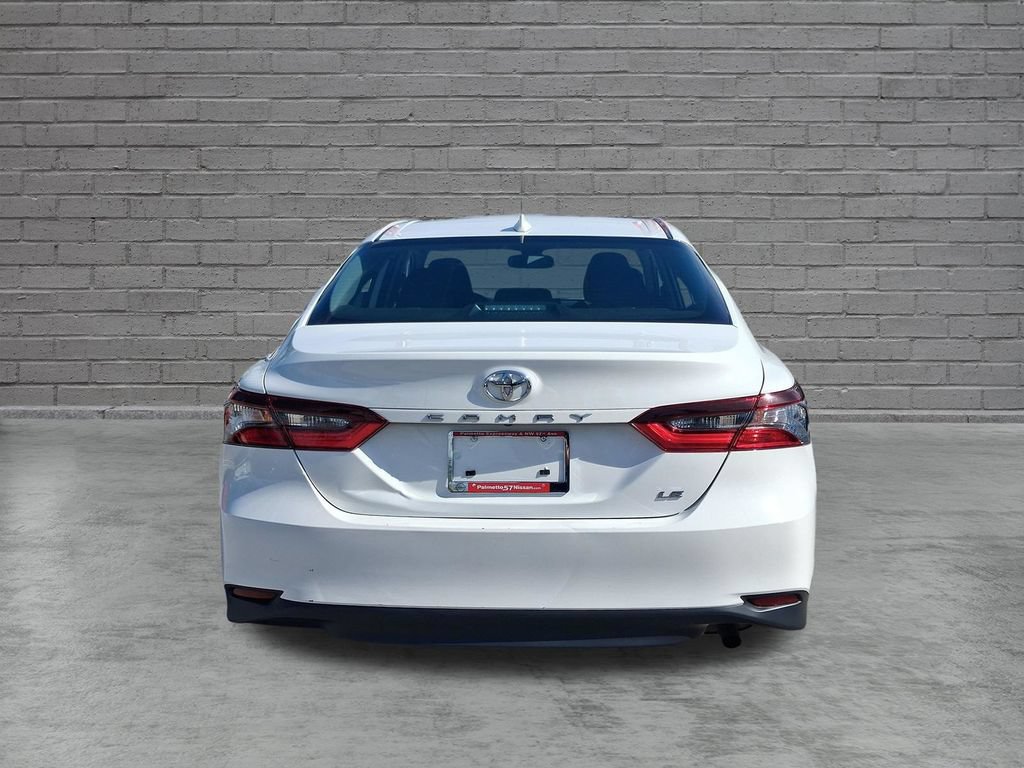 Used 2023 Toyota Camry LE w/ Convenience Package FWD image 9