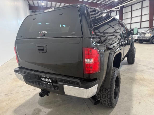 Used 2007 Chevrolet Silverado 2500 LT w/ 1LT Convenience Package image 6