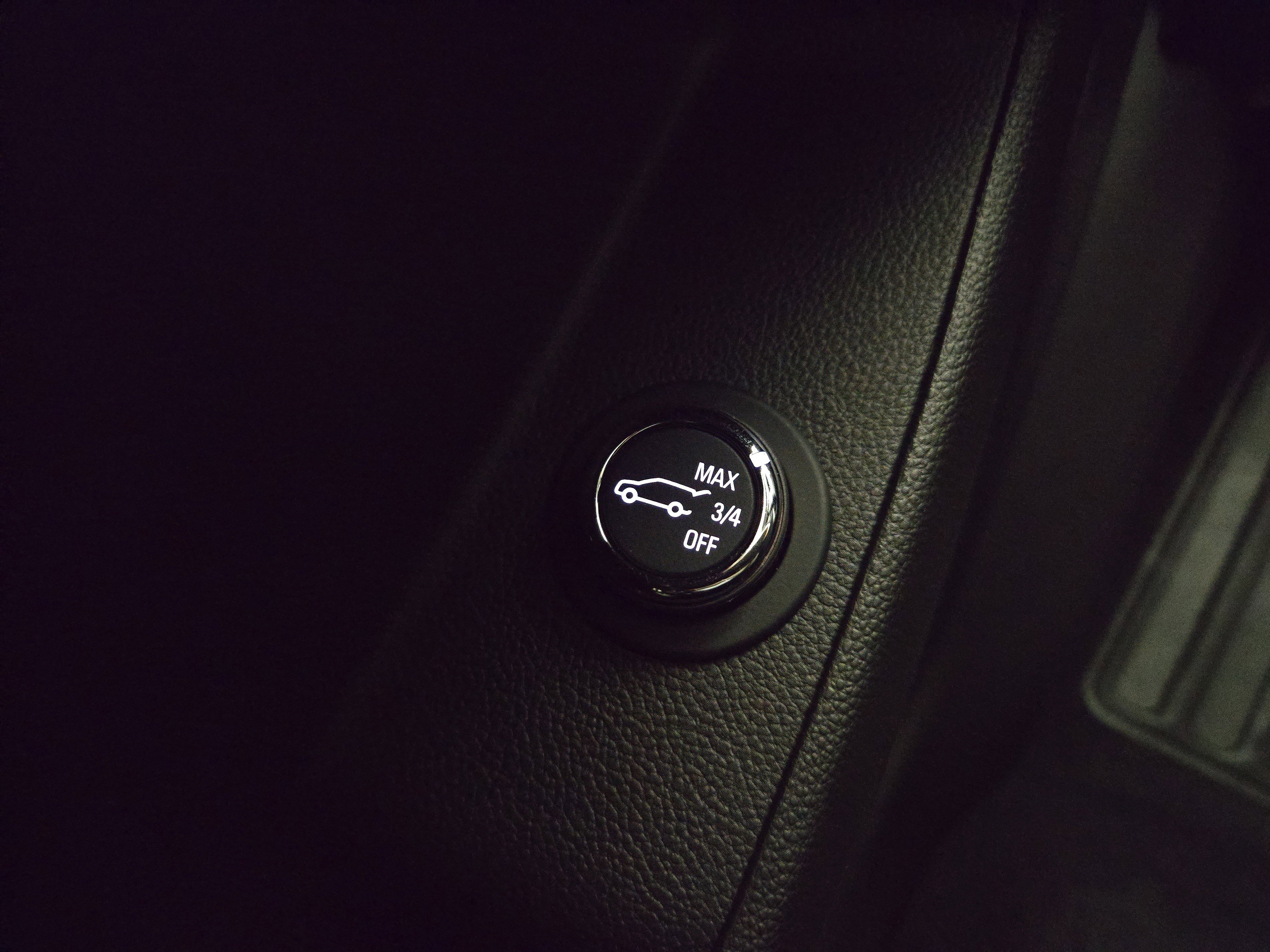 Certified 2023 Chevrolet Traverse LT image 31