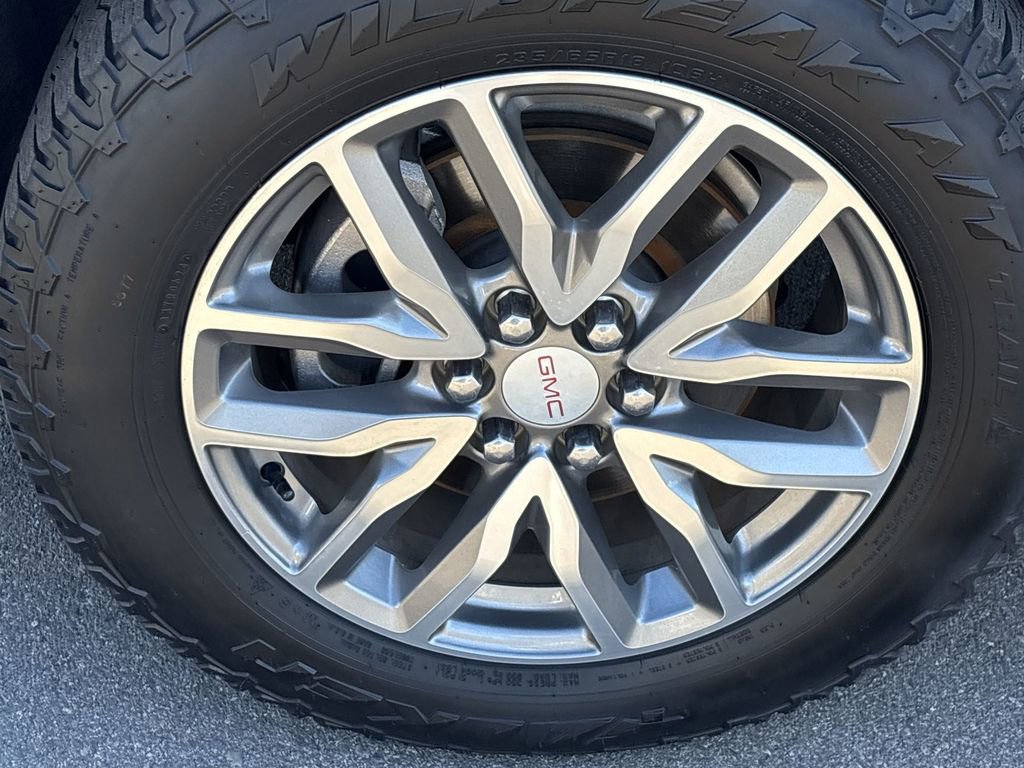 Used 2018 GMC Acadia SLE w/ Driver Alert Package I image 33