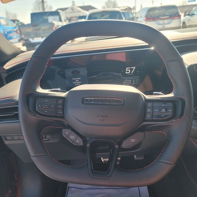 Used 2024 Dodge Charger R/T w/ Plus Group image 25