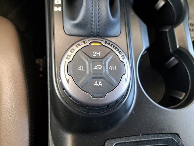 Certified 2023 Ford Bronco Wildtrak image 15