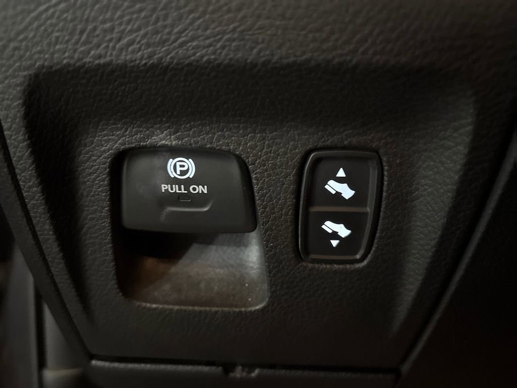 Used 2019 RAM 1500 Big Horn image 19