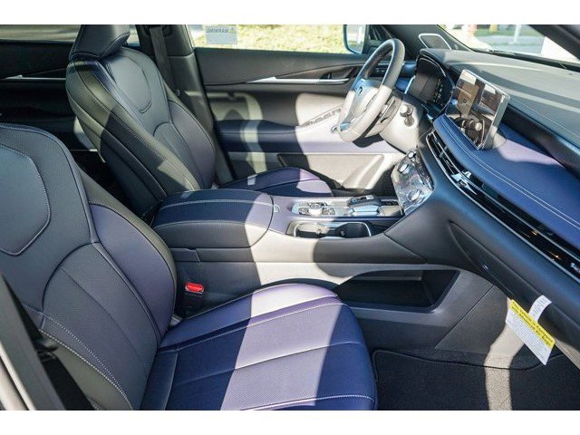 New 2026 INFINITI QX60 Sport w/ Dark Cargo Package AWD/4WD image 16