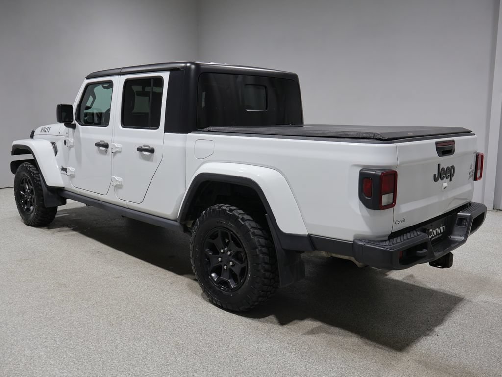 Used 2023 Jeep Gladiator Sport AWD/4WD image 5
