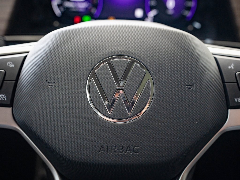 Used 2024 Volkswagen Atlas SEL Premium R-Line image 28