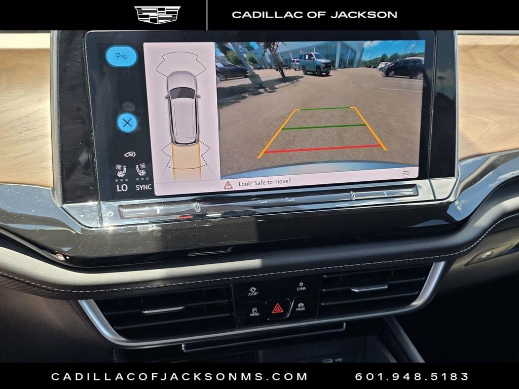 Used 2025 Volkswagen Atlas SE FWD image 15