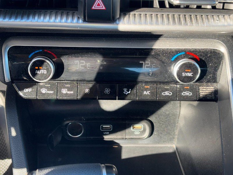 Used 2023 Kia K5 LXS image 22