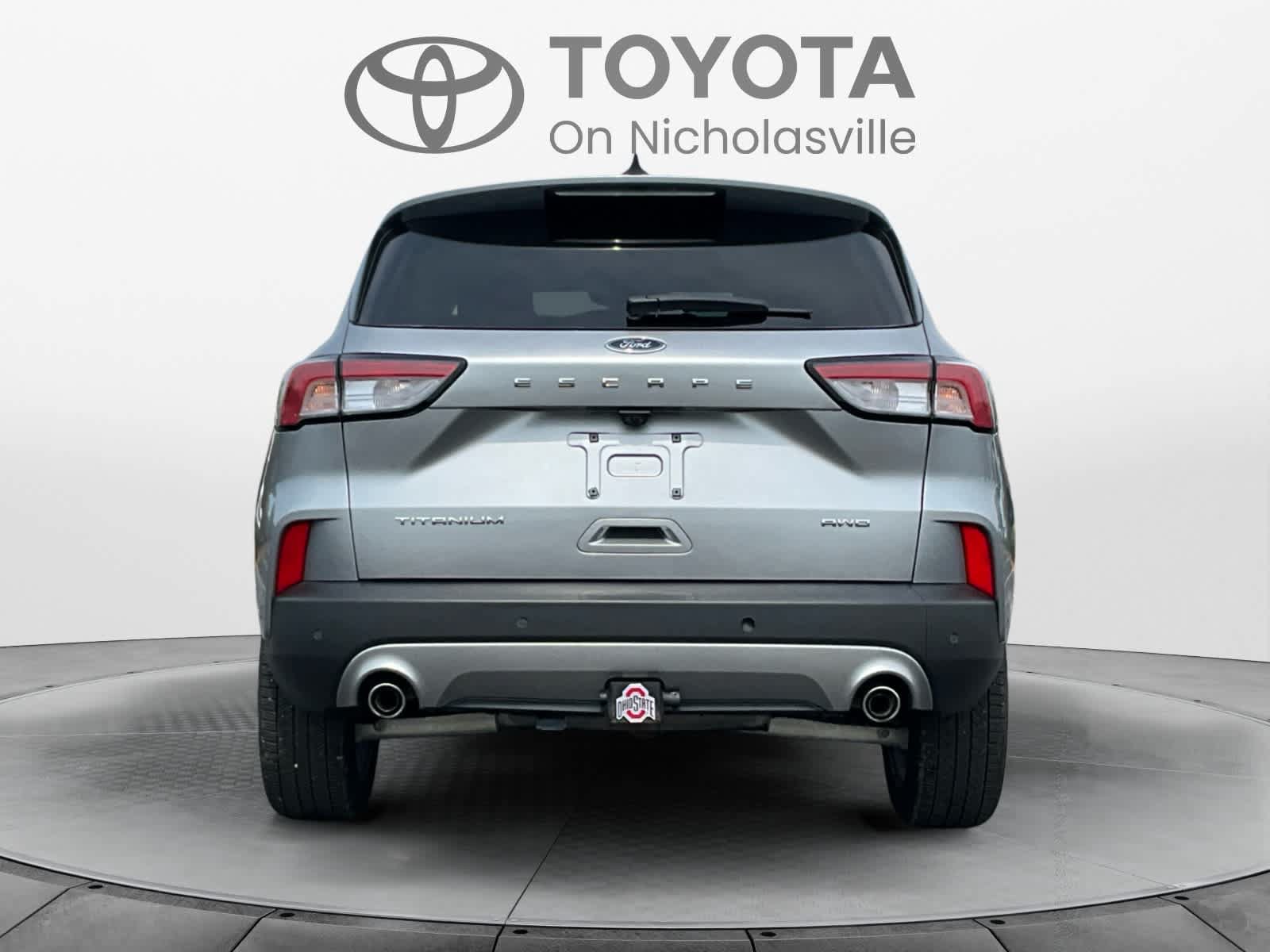 Used 2021 Ford Escape Titanium w/ Titanium Elite Package AWD/4WD image 4