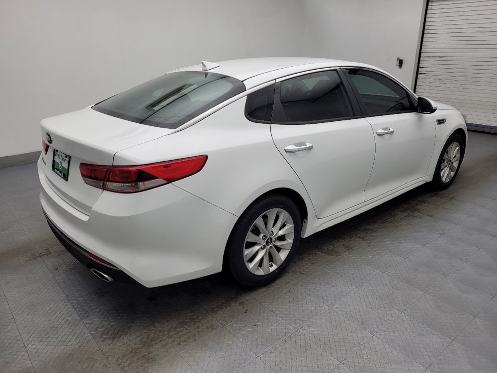 Used 2017 Kia Optima LX w/ Option Group 014 image 10