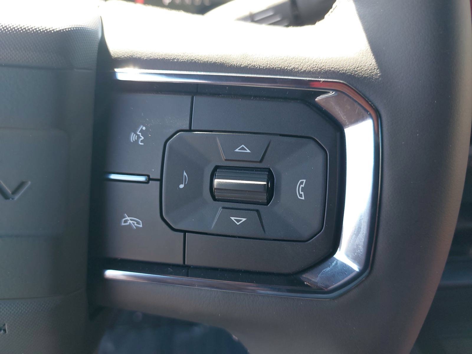 New 2026 GMC Hummer EV 3X w/ Carbon Fiber Edition Package AWD/4WD image 19