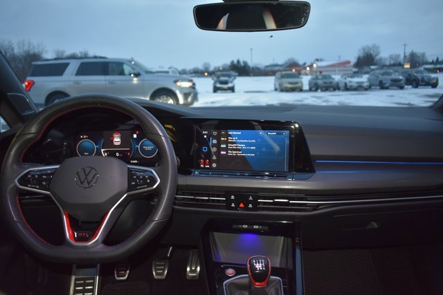 Used 2024 Volkswagen GTI Autobahn image 36