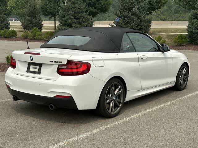 Used 2015 BMW M235i Convertible RWD image 22