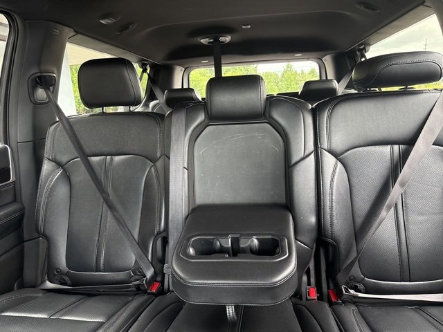 Used 2024 Jeep Wagoneer L 4WD image 14