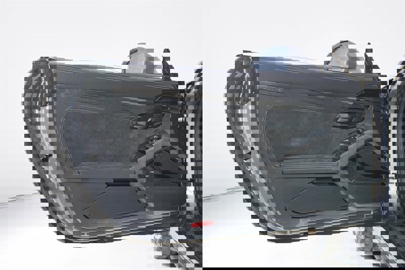 Used 2018 Porsche 911 GT2 RS image 11