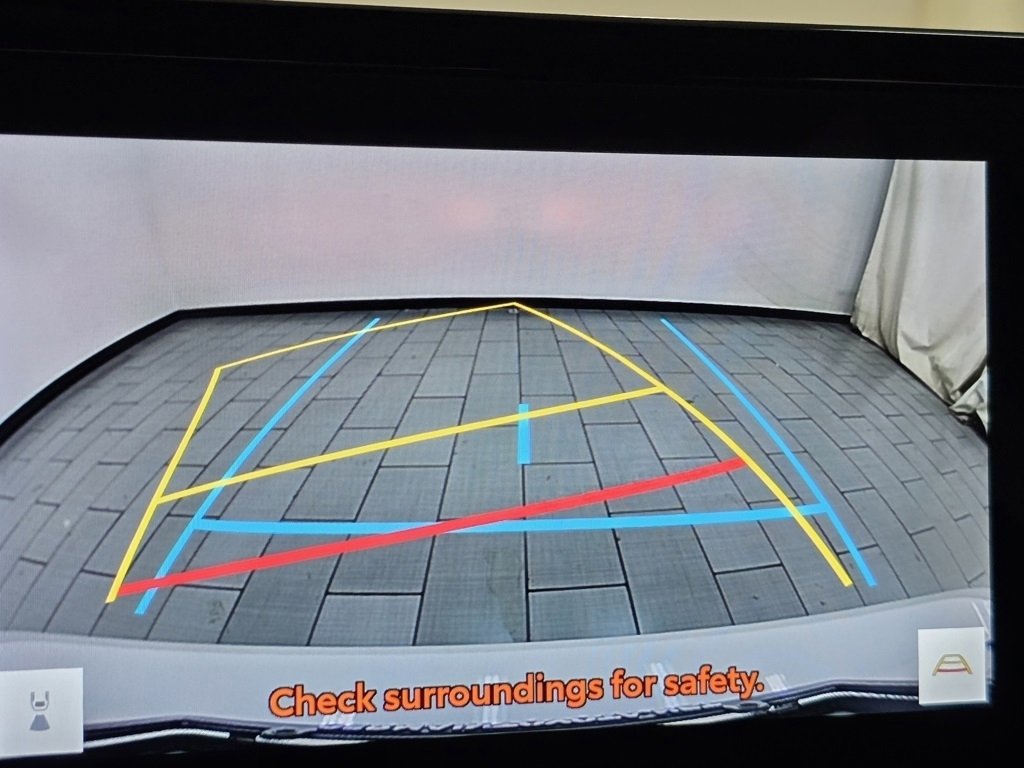 Certified 2025 Toyota Camry SE image 6