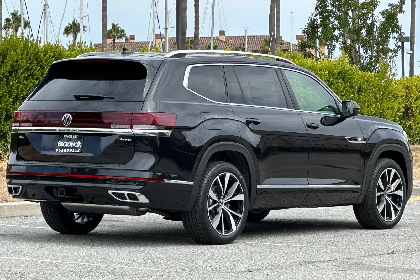 New 2026 Volkswagen Atlas SEL Premium R-Line AWD/4WD image 4