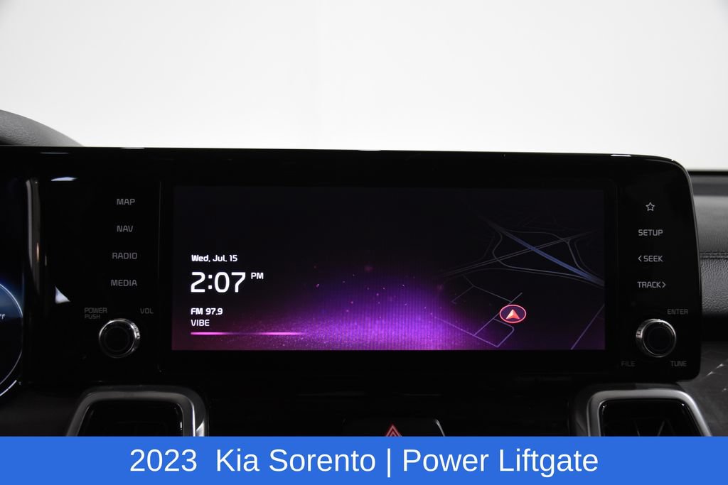 Used 2023 Kia Sorento SX AWD/4WD image 18