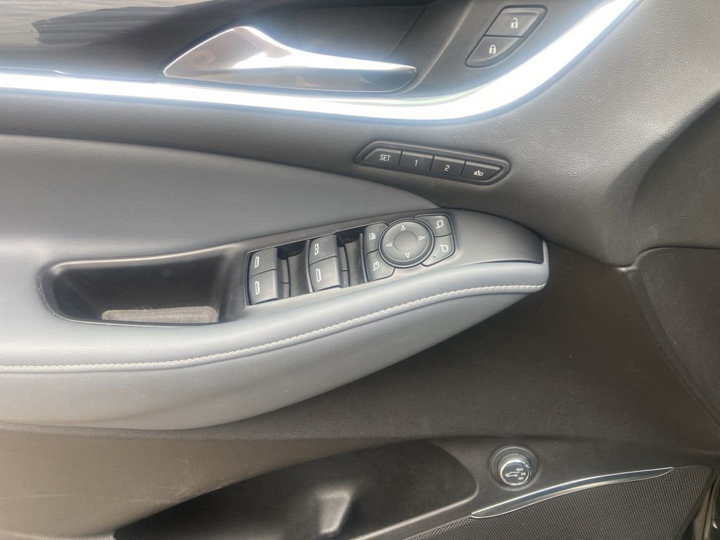 Certified 2018 Buick Enclave Premium w/ Experience Buick Package image 20