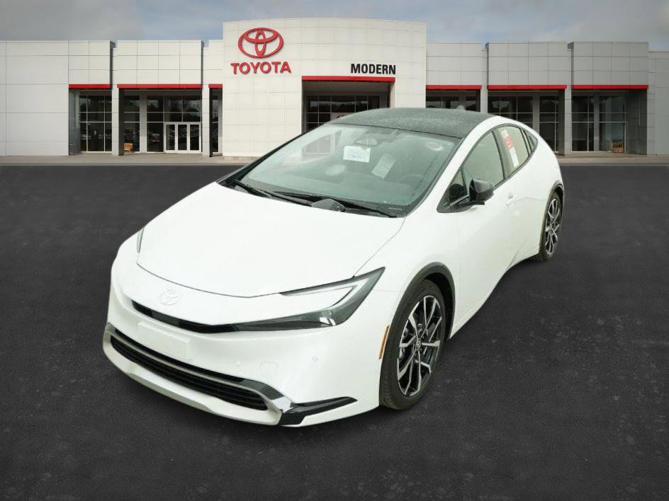 New 2026 Toyota Prius Plug-In Hybrid image 4