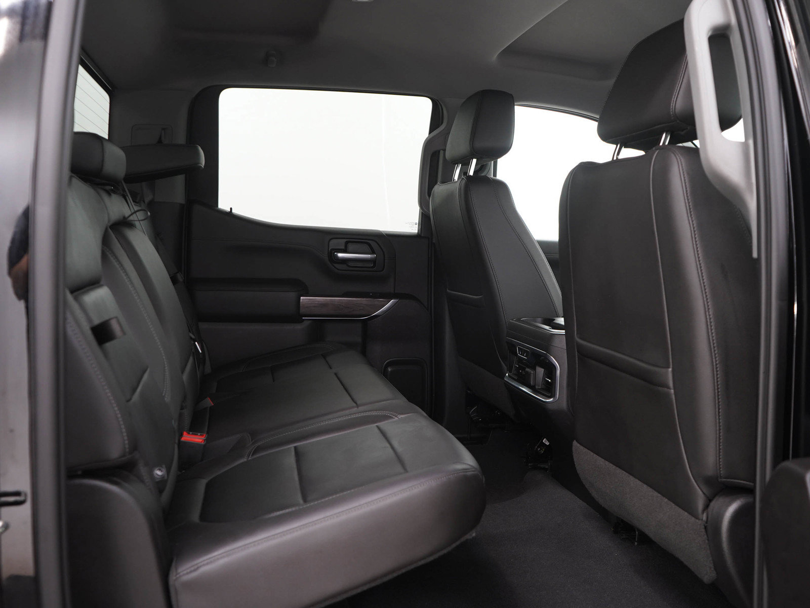 Used 2019 Chevrolet Silverado 1500 LTZ AWD/4WD image 14