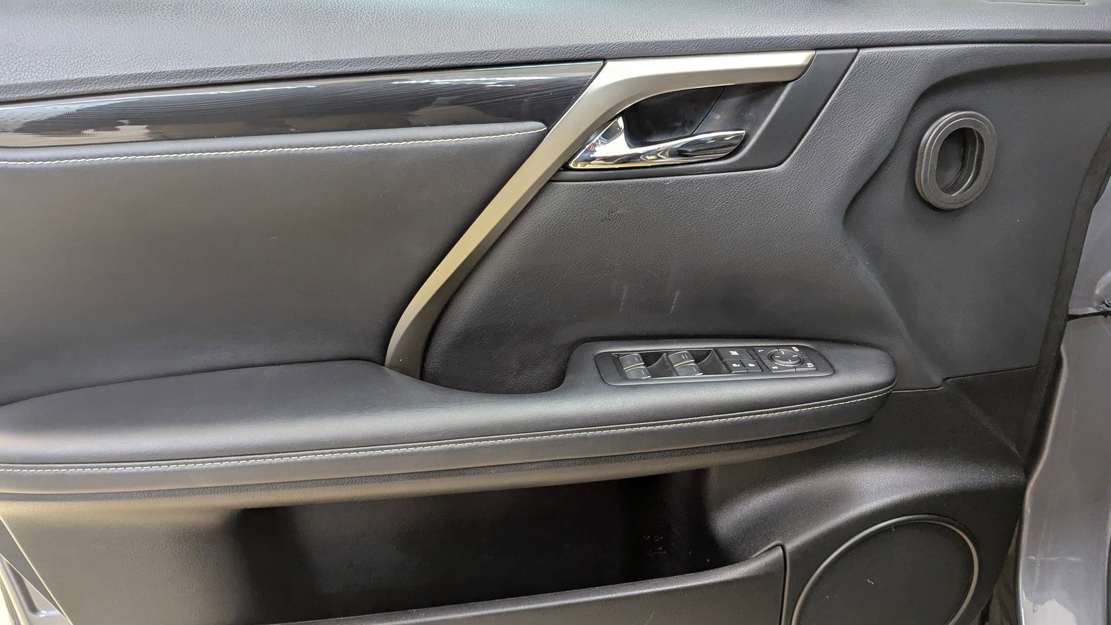 Used 2022 Lexus RX 350 FWD image 13