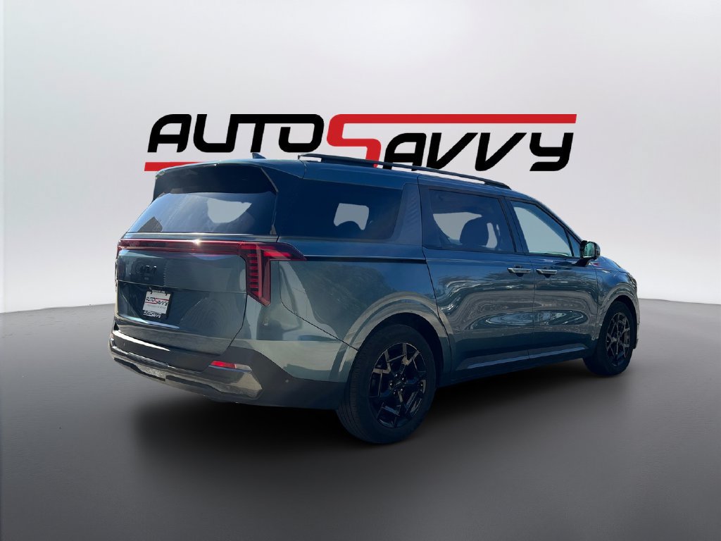 Used 2025 Kia Carnival SX Prestige FWD image 5
