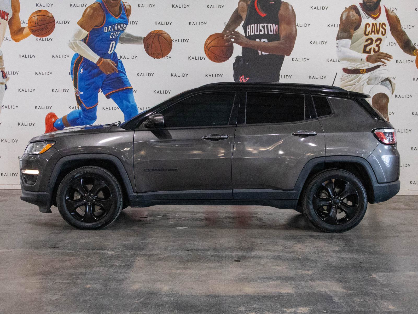 Used 2020 Jeep Compass Latitude image 16