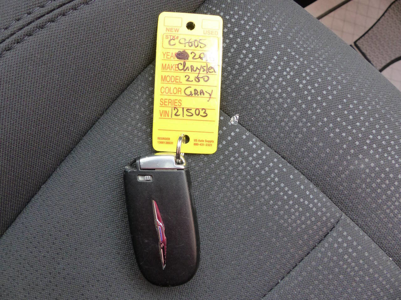 Used 2016 Chrysler 200 Limited w/ Convenience Group image 43