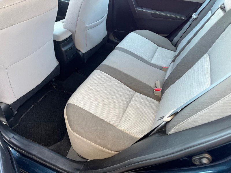 Used 2017 Toyota Corolla LE FWD image 10