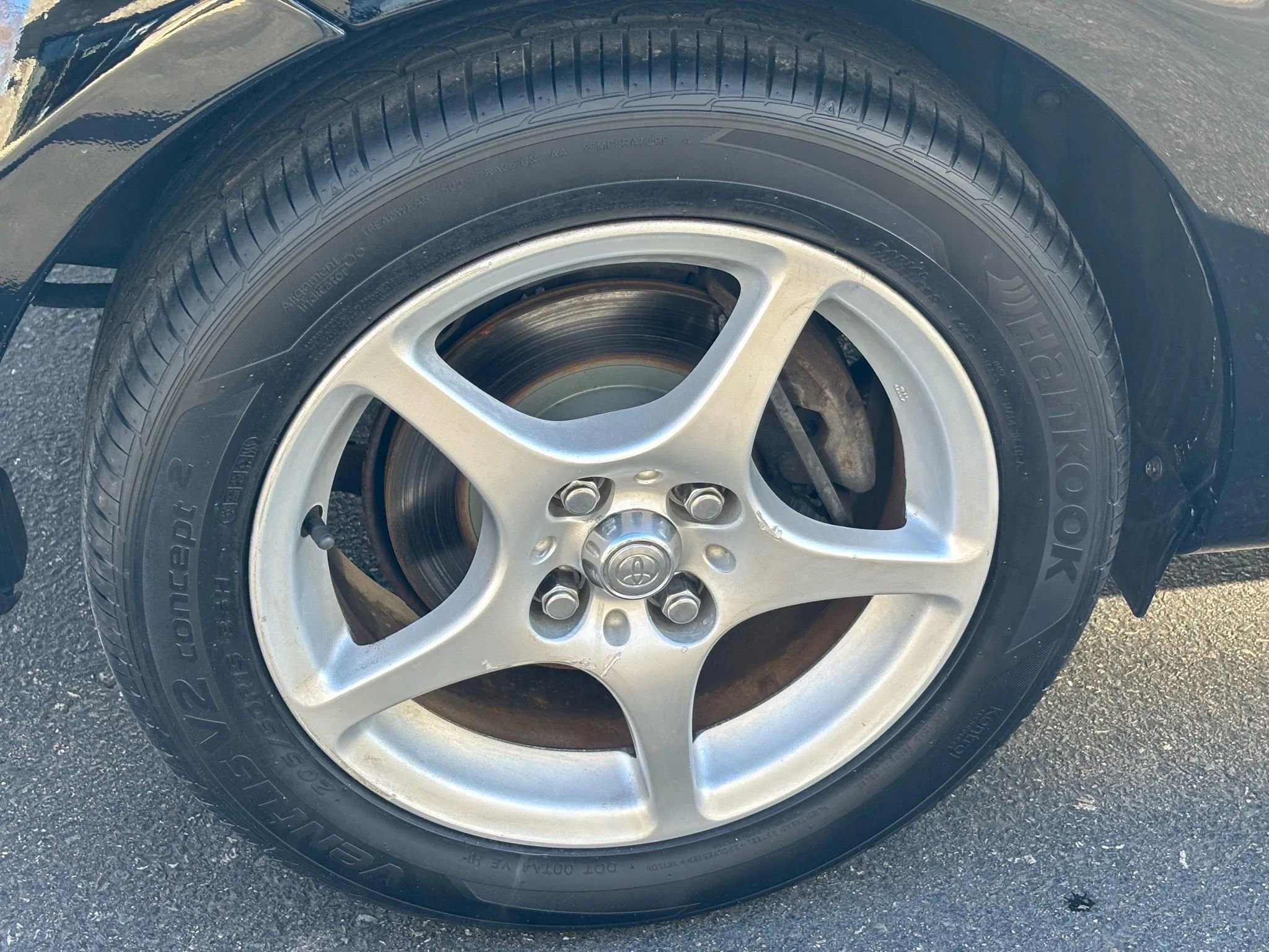 Used 2002 Toyota MR2 image 37