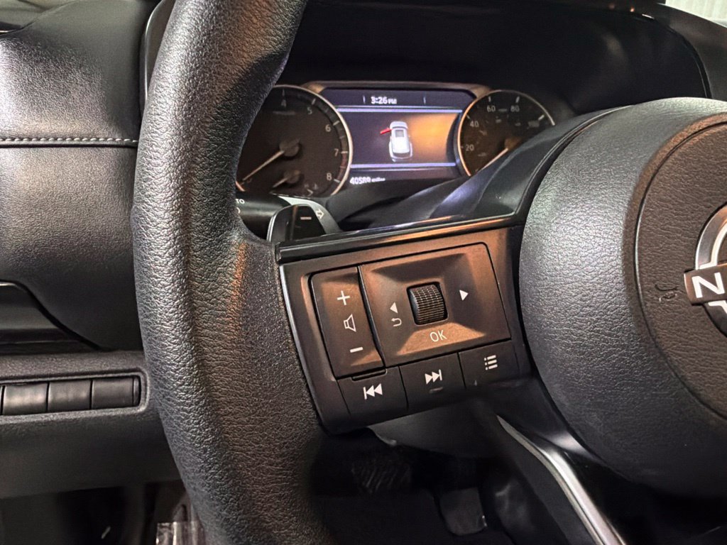 Used 2024 Nissan Pathfinder S FWD image 16
