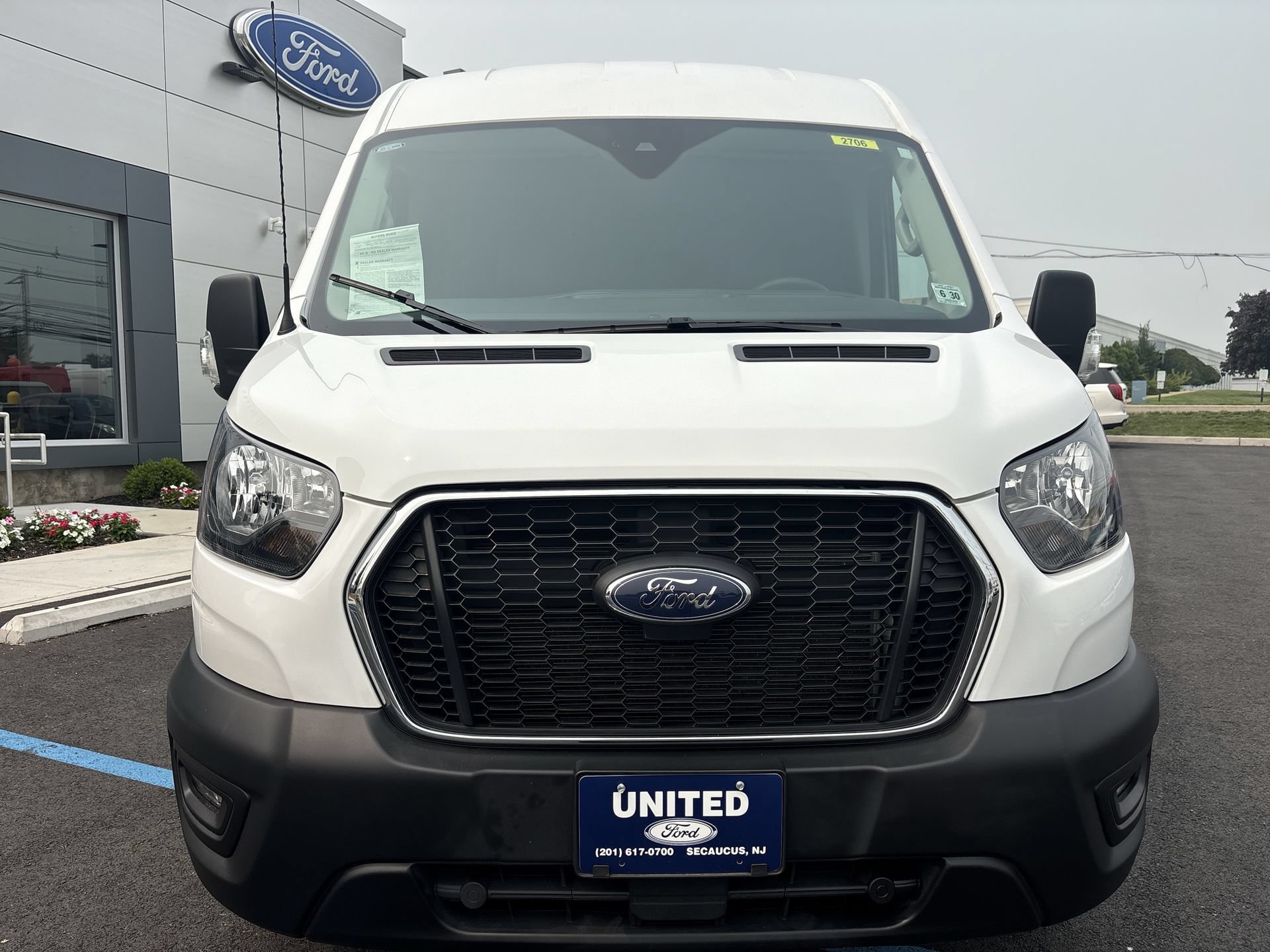Used 2024 Ford Transit 250 148 Medium Roof w/ Exterior Upgrade Package RWD image 24