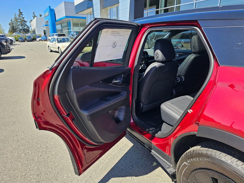 New 2026 Chevrolet Blazer EV LT AWD/4WD image 15
