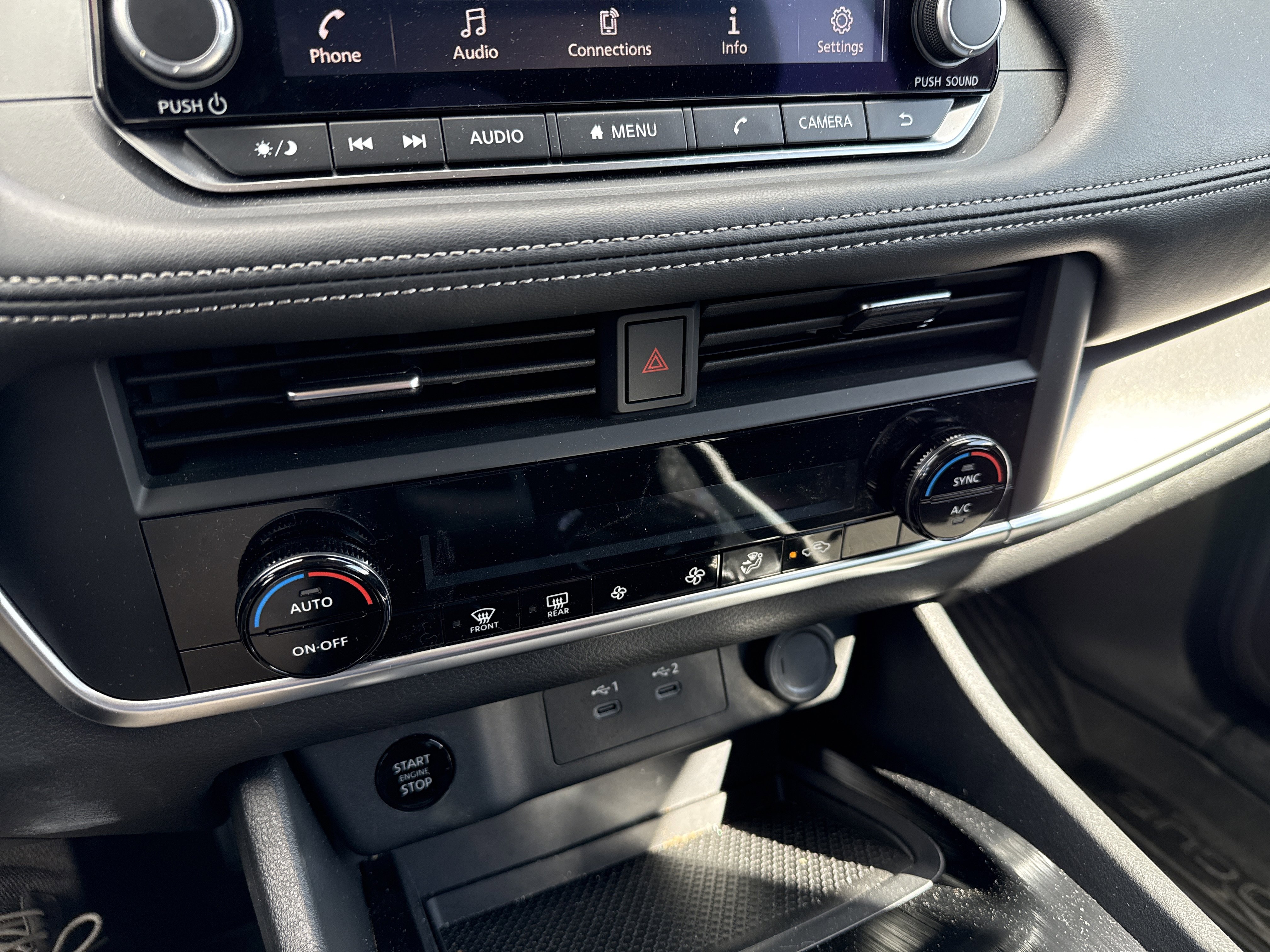 Certified 2024 Nissan Rogue SV AWD/4WD image 17