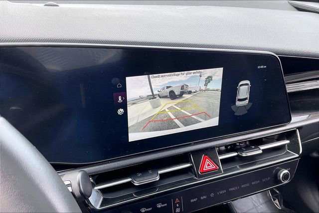 Used 2023 Kia Niro EX image 21