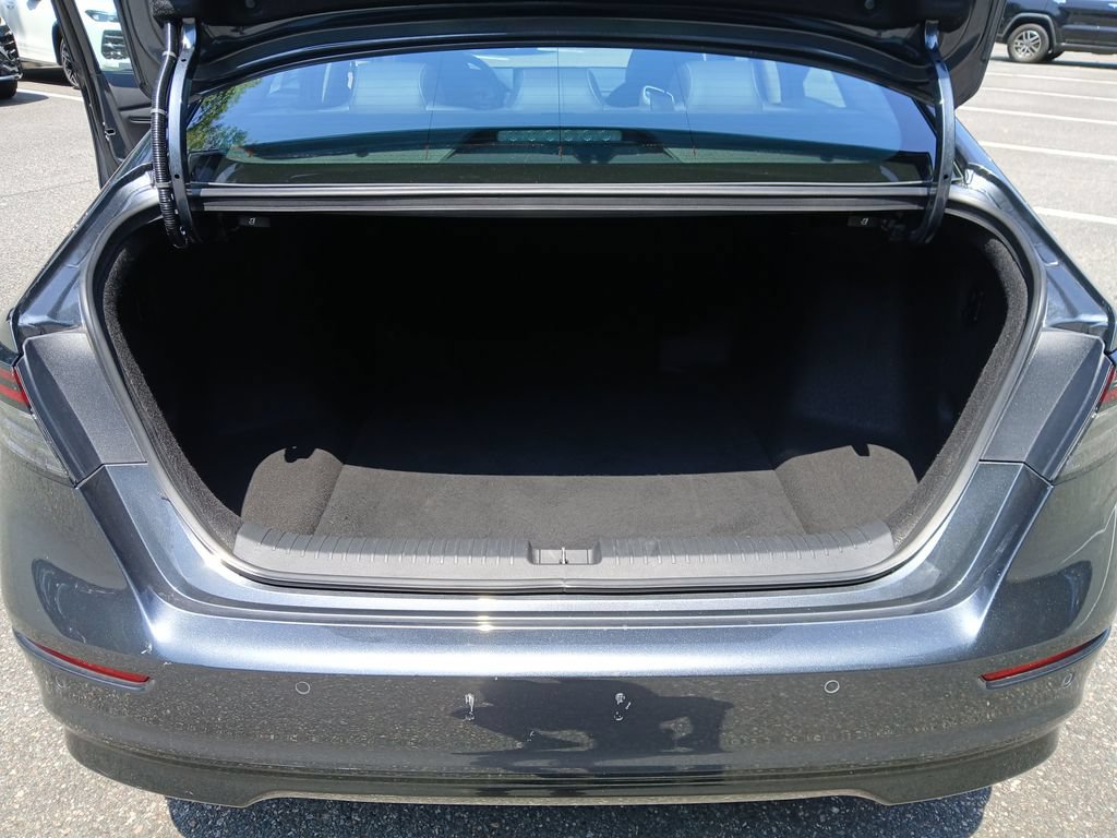 Used 2023 Honda Accord EX-L image 39