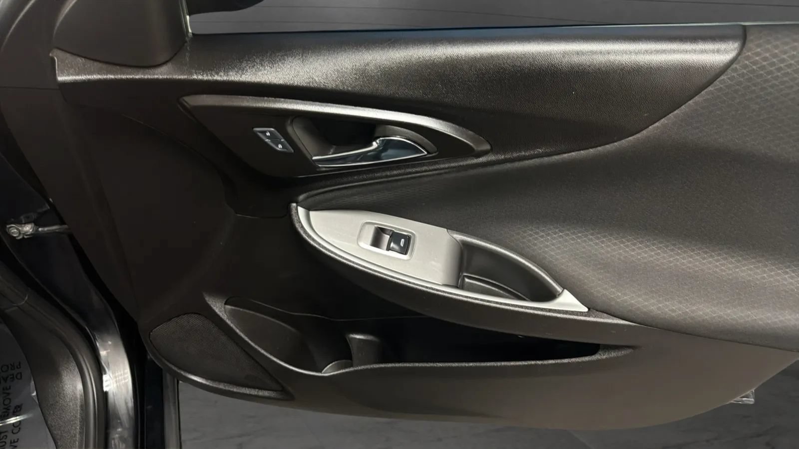 Used 2024 Chevrolet Malibu LT FWD image 18