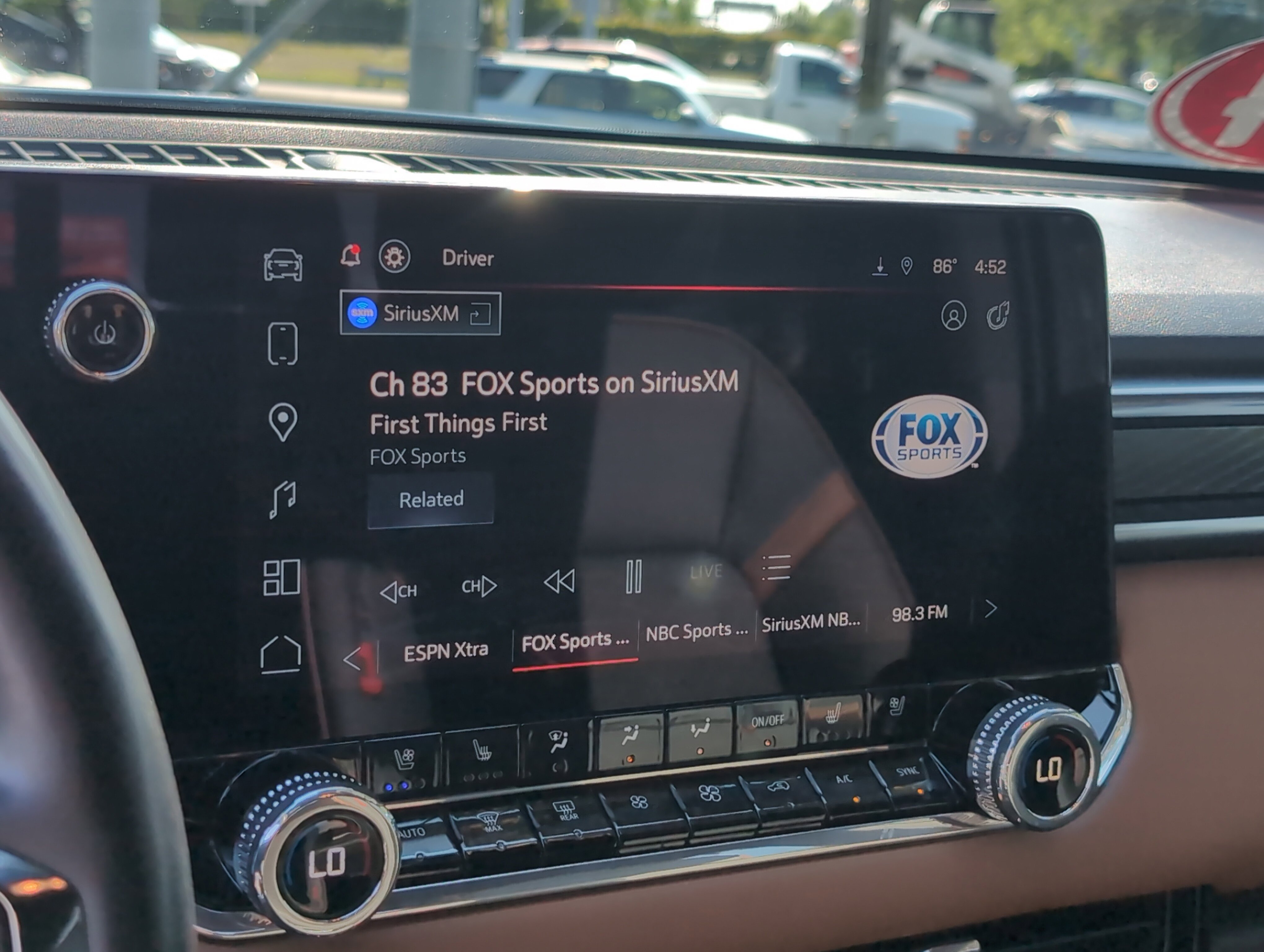 Used 2024 GMC Canyon AT4 w/ AT4 Premium Package AWD/4WD image 21