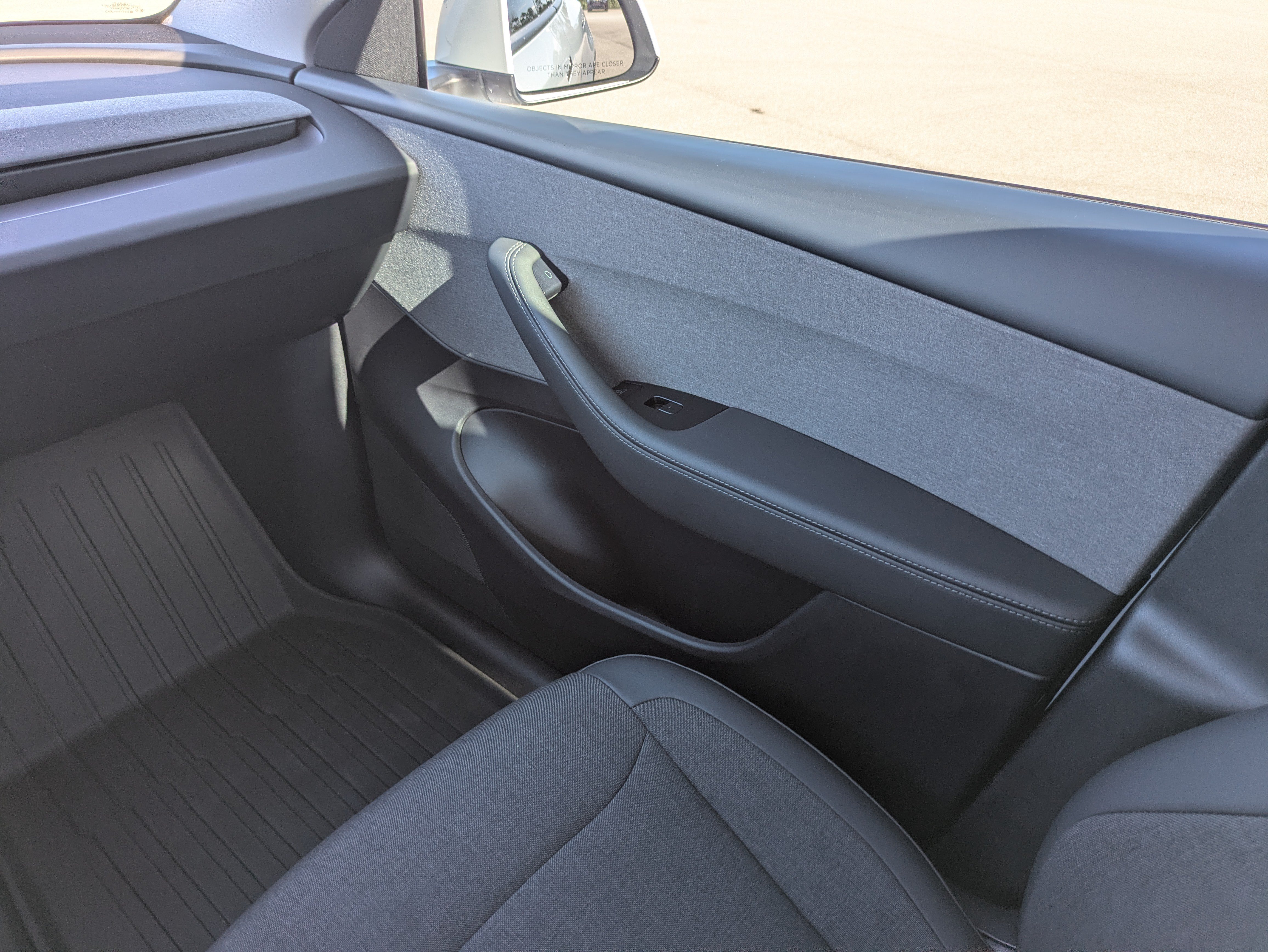 Used 2026 Tesla Model Y Long Range RWD image 17