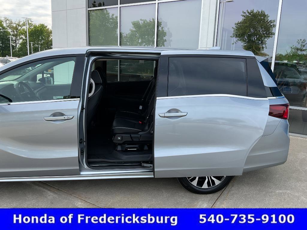 Certified 2026 Honda Odyssey Elite image 16