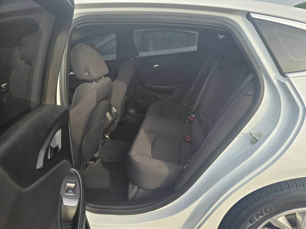 Used 2023 Chevrolet Malibu LT FWD image 7