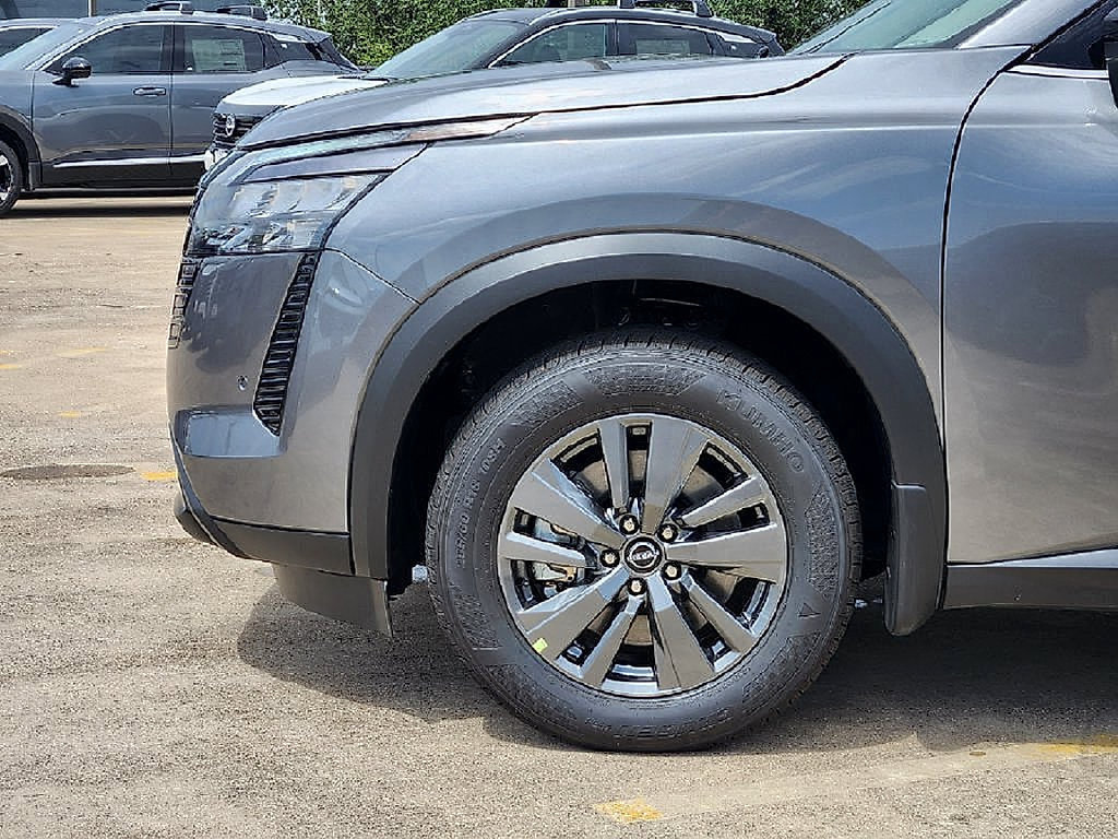 New 2026 Nissan Pathfinder SV FWD image 13