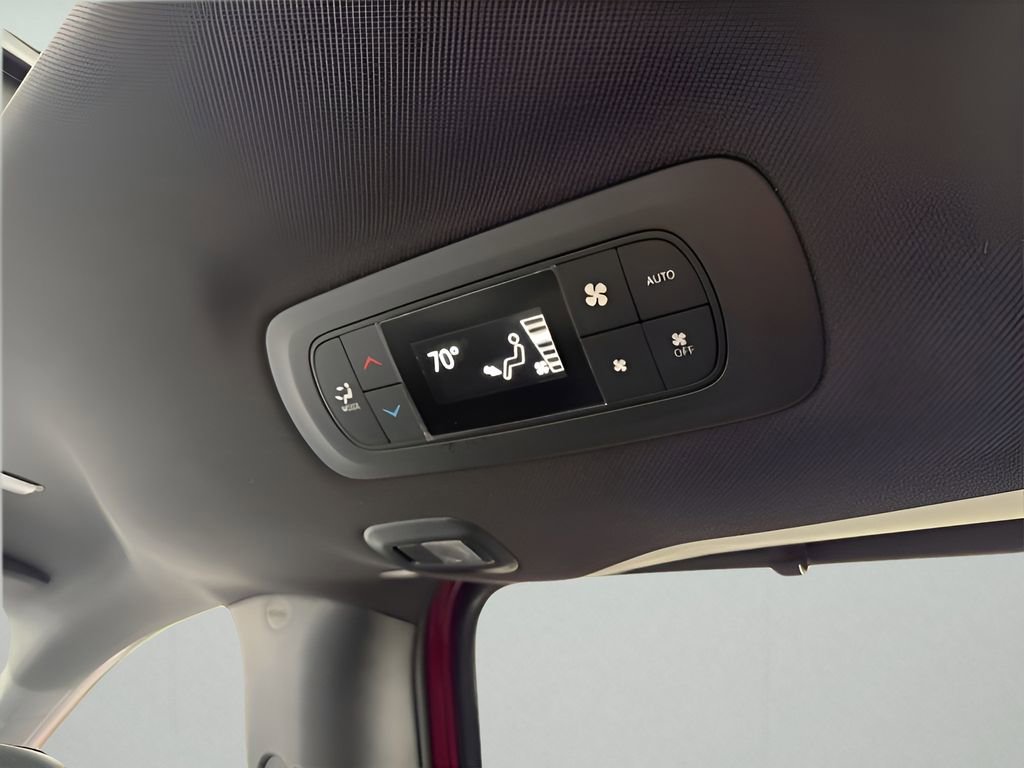New 2026 Chrysler Pacifica Limited w/ Uconnect Theater Family Group image 19