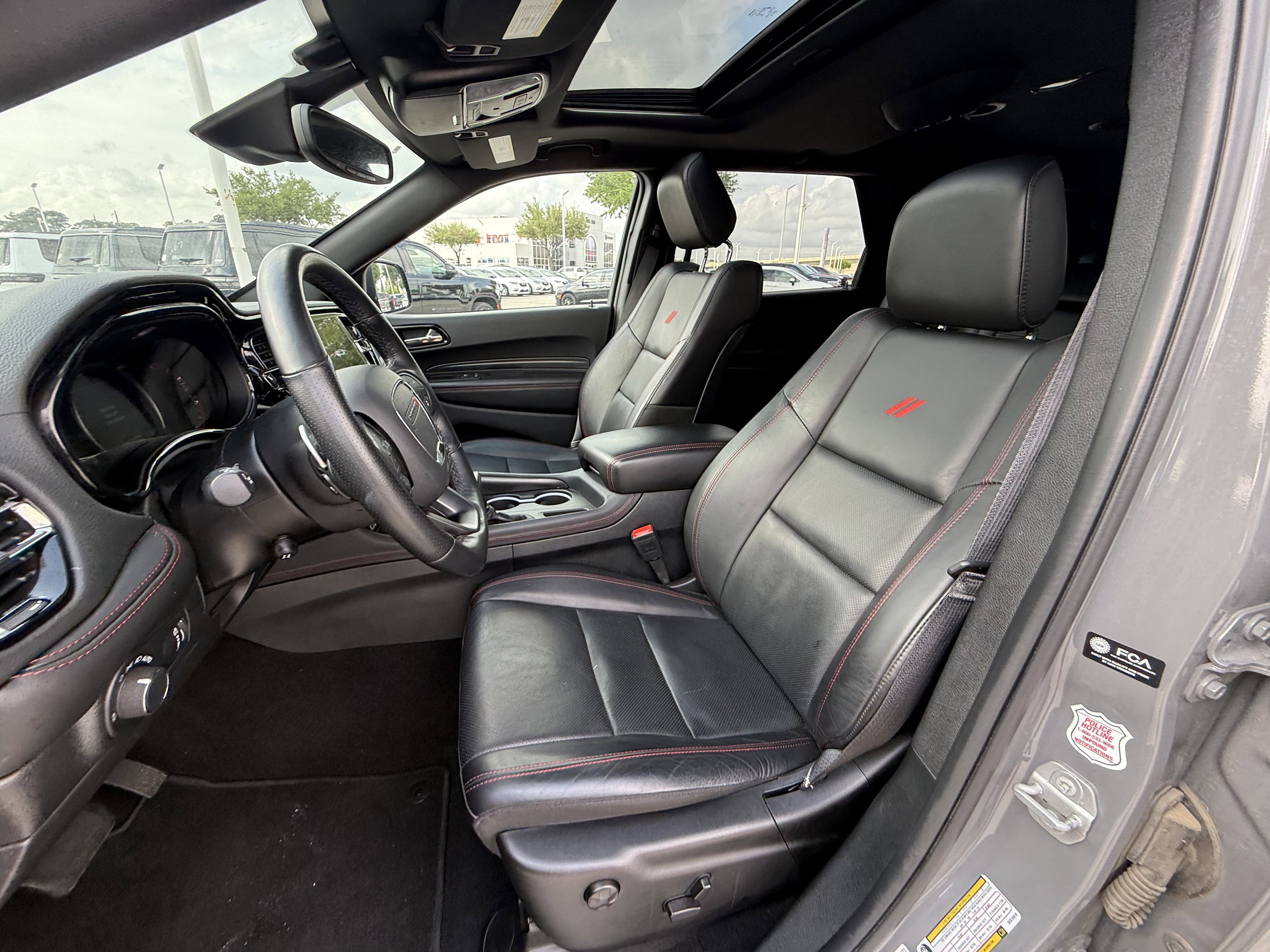 Used 2025 Dodge Durango GT image 31